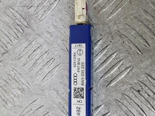 усилитель антенны Audi A4 B9 2017, 1.4 л., CVNA, бензин, 6МКПП, темно-синий, универсал, передний привод, 8W9035225