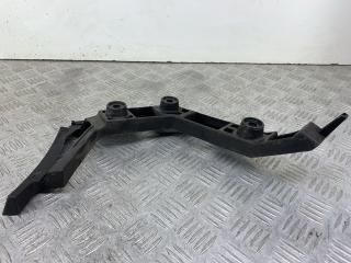 Крепление бампера заднего Volkswagen Golf 6 поколение 2008, 1.4 л., CGGA, бензин, 5МКПП, голубой, хетчбэк 5 дв., передний привод, 5K6807394