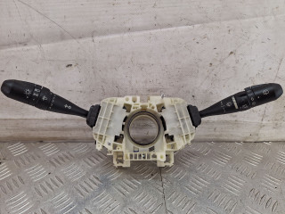 переключатель подрулевой (стрекоза) Mitsubishi Colt 6 поколение (Z30) [рестайлинг] 2008, 1.3 л., 4A90, бензин, МКПП, желтый, хетчбэк 3 дв., передний привод, MR986420