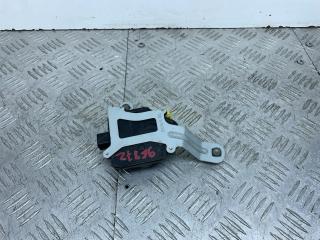 активатор замка багажника Hyundai Getz 1 поколение [рестайлинг] 2006, 1.3 л., бензин, МКПП, серебро, хетчбэк 3 дв., передний привод, 957501C000