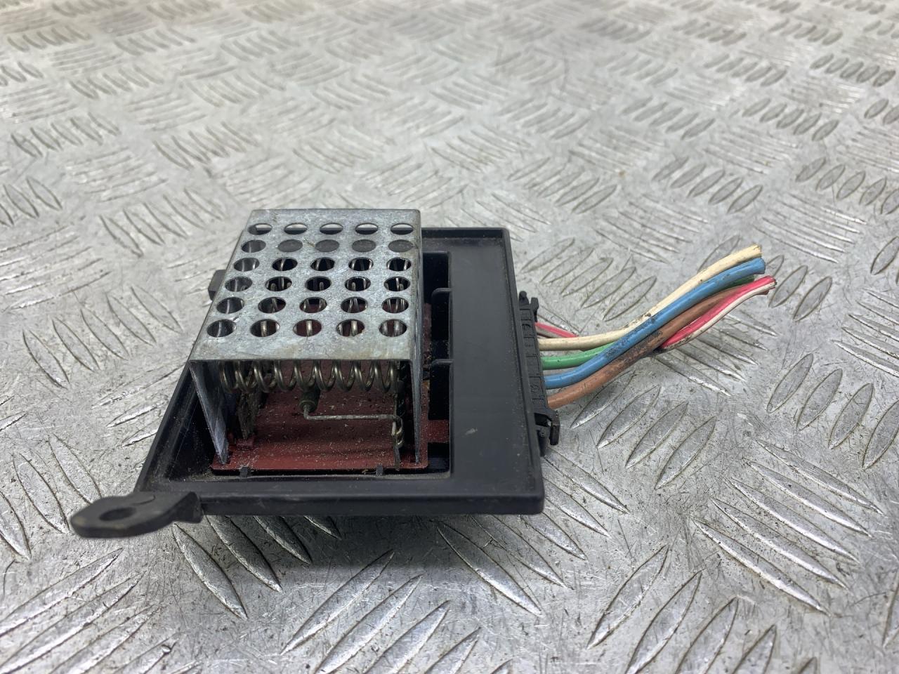 сопротивление печки Mercedes-Benz Vito W639 (2003 - 2010), A0018216560 - фото №1