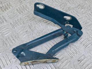 петля капота правая Mercedes-Benz Sprinter 2 поколение (W906) (2006 - 2014), 2.1 л., OM 651.955, дизель, МКПП, зеленый, задний привод, 9067500121