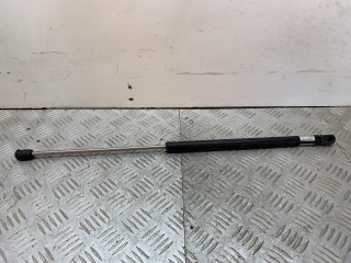 амортизатор крышки багажника (3-5 двери) Mitsubishi Carisma 1 поколение [рестайлинг] (1999 - 2004), 790182