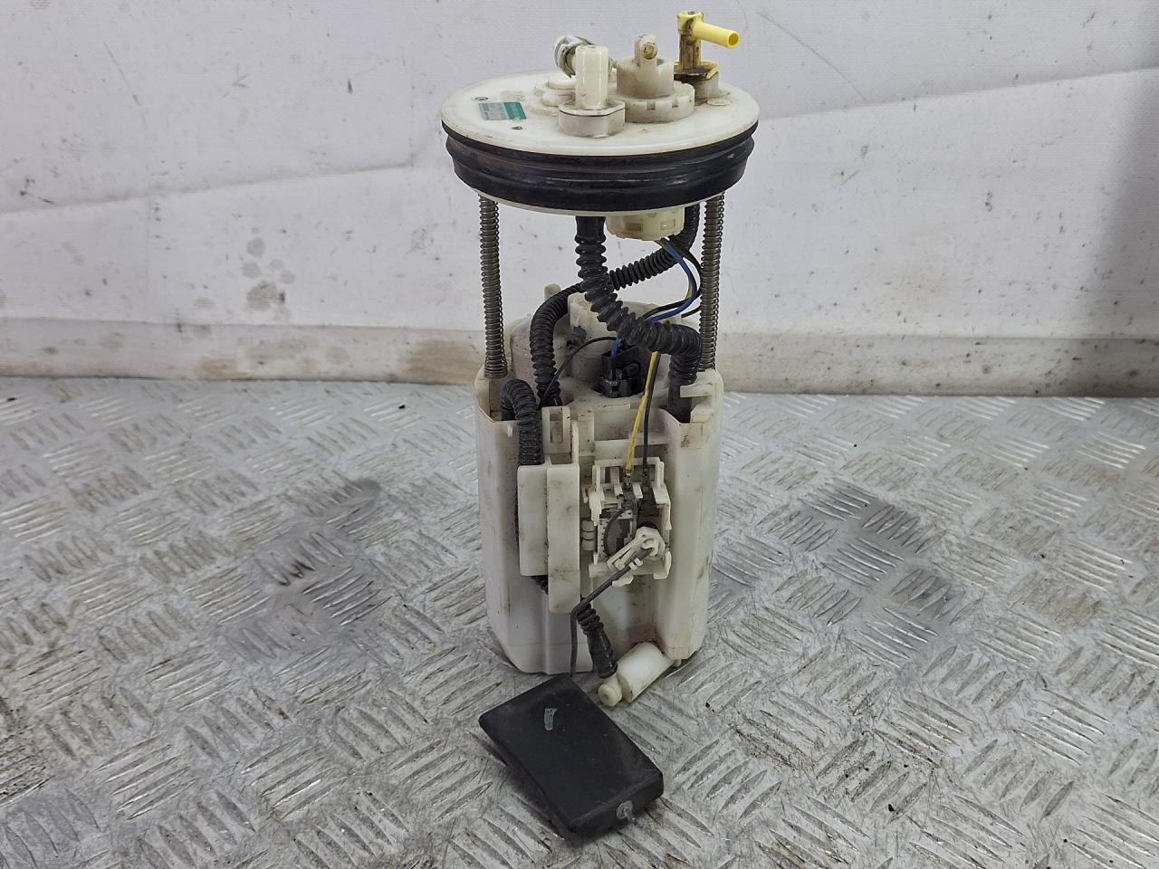 насос топливный Honda Civic 8 поколение (2005 - 2008), 1.8 л., бензин, 101962-0550, 17708SMGE02M1 - фото №1