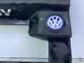 декоративная крышка двигателя Volkswagen Golf 4 поколение (1997 - 2006), 036103925AA - фото №4