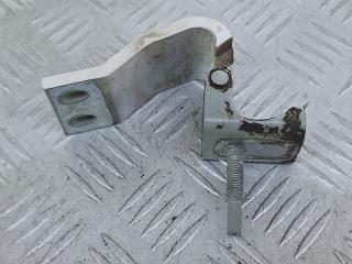 петля крышки багажника Volkswagen Caddy 5 поколение 2022, бежевый, фургон, передний привод, 2K7827301B