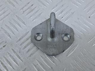 ответная часть (скоба) замка двери Volkswagen Caddy 5 поколение 2022, бежевый, фургон, передний привод, 7LA843767A