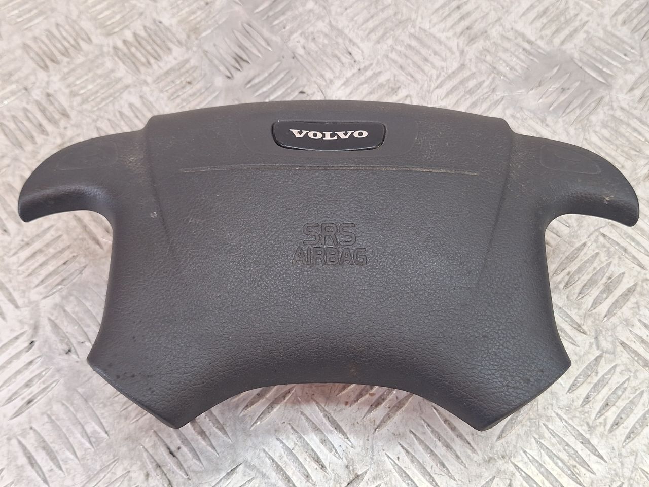 подушка безопасности Volvo C70 1 поколение 1999, 2.5 л., бензин, МКПП, серебро, купе, передний привод, 9206137, A290382780317 - фото №1