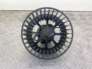 моторчик печки Opel Corsa B 1997, 1.0 л., X 10 XE, бензин, МКПП, черный, хетчбэк 5 дв., передний привод, 385504145