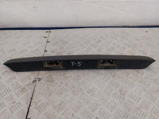 накладка подсветки номера Volkswagen Transporter T5 (2003 - 2009), 7H0827329