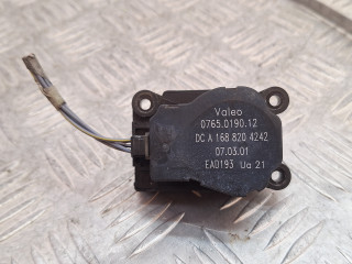 моторчик заслонки печки Mercedes-Benz A-Класс W168/V168 [рестайлинг] 2001, 1.4 л., M 166.940, бензин, МКПП, темно-серый, минивэн, передний привод, A1688204242, 0765019012