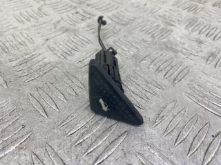 кнопка открытия багажника Ford Focus 1 поколение 2001, 1.8 л., бензин, МКПП, серебро, универсал, передний привод, 98AG198514AC