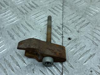 крепление форсунки Mercedes-Benz Sprinter 2 поколение (W906) (2006 - 2014), 2.1 л., OM 651.955, дизель, МКПП, зеленый, задний привод, A6510160438