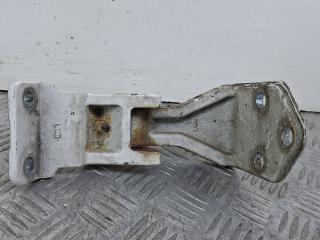 петля двери Hyundai H-1 Grand Starex 2008, 2.5 л., дизель, МКПП, белый, минивэн, задний привод