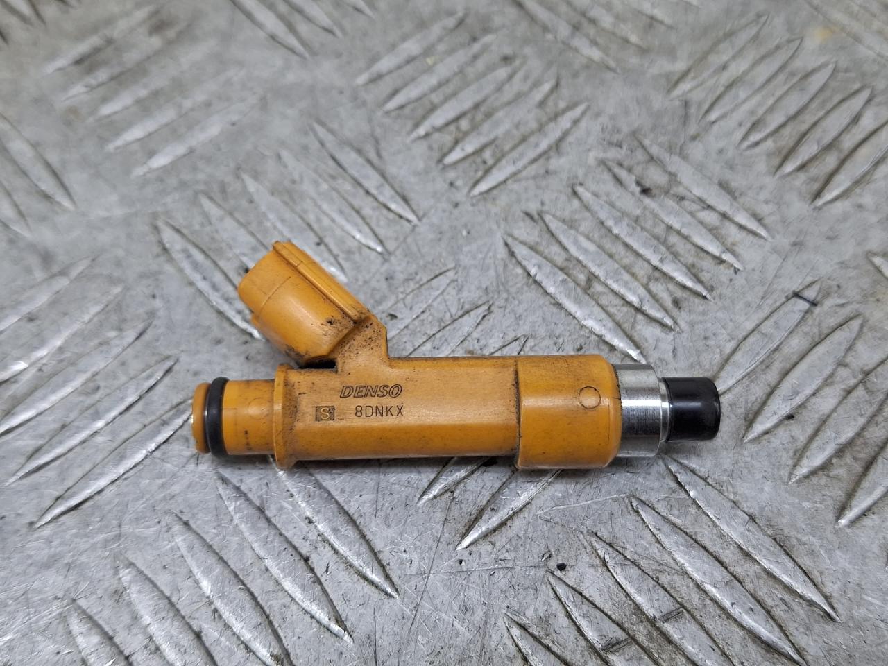 форсунка Opel Agila 2 поколение (B) 2012, 1.2 л., K12B, бензин, МКПП, минивэн, передний привод, правый руль, 008082701, 8DNKX - фото №1