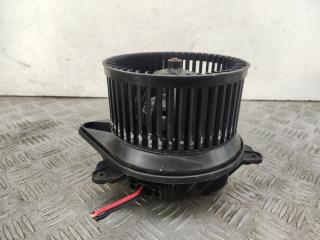 моторчик печки Renault Scenic 1 поколение [рестайлинг] 2002, 1.6 л., K4M 700, бензин, МКПП, серебро, минивэн, передний привод, F661076V