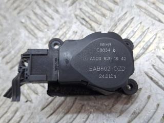 моторчик заслонки печки Mercedes-Benz E-Класс W211/S211 2004, 3.2 л., M 112.954, бензин, АКПП, серебро, универсал, задний привод, A2038201642