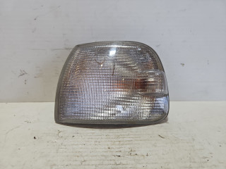 поворотник левый Volkswagen Transporter T4 1995