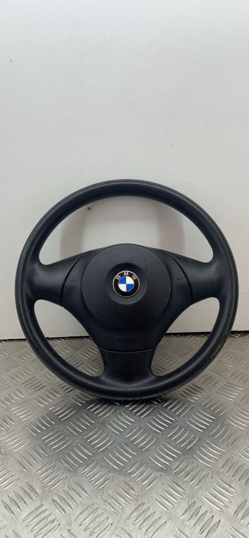 руль BMW 1 серия E81/E82/E87/E88 2005, 2.0 л., дизель, МКПП, хетчбэк 5 дв., задний привод - фото №1