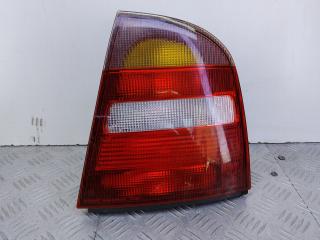 фонарь задний правый Skoda Octavia 1 поколение (A4) [рестайлинг] 1U 2000, 1.6 л., AKL, бензин, МКПП, хетчбэк 5 дв., 1U6945112, 1U6945096