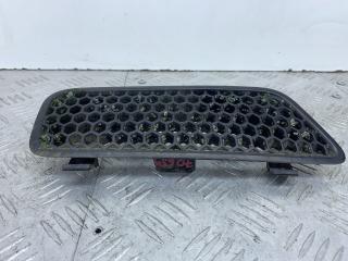 решетка капота Renault Scenic 1 поколение [рестайлинг] (1999 - 2003), 1.6 л., K4M 701, бензин, АКПП, минивэн, 7700428467
