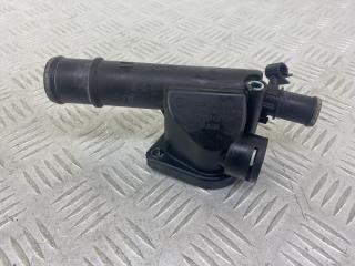 фланец (тройник) системы охлаждения Volkswagen Passat B6 (2005 - 2010), 2.0 л., дизель, универсал, 03G121132