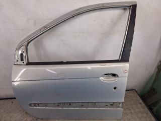 дверь передняя левая Renault Scenic 1 поколение [рестайлинг] 2002, 1.6 л., K4M 700, бензин, МКПП, серебро, минивэн, передний привод