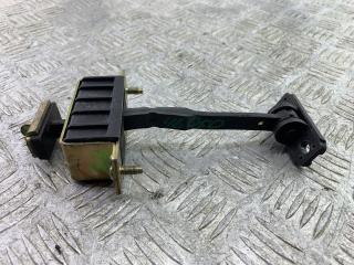 ограничитель открывания двери Mercedes-Benz E-Класс W211/S211 2004, 3.2 л., M 112.954, бензин, АКПП, серебро, универсал, задний привод