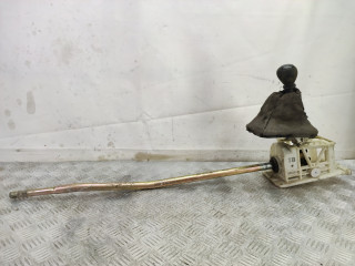 кулиса Daewoo Kalos 1 поколение 2004, 1.4 л., F14D3, бензин, МКПП, красный, минивэн, передний привод