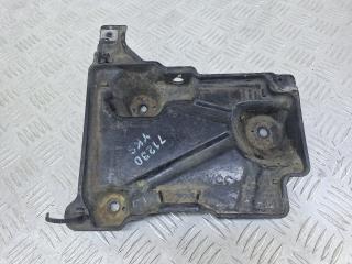 полка аккумулятора Chevrolet Matiz 2 поколение 2006, 1.0 л., бензин, МКПП, зеленый, хетчбэк 5 дв., передний привод