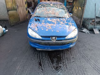 Peugeot 206 1 поколение [рестайлинг]