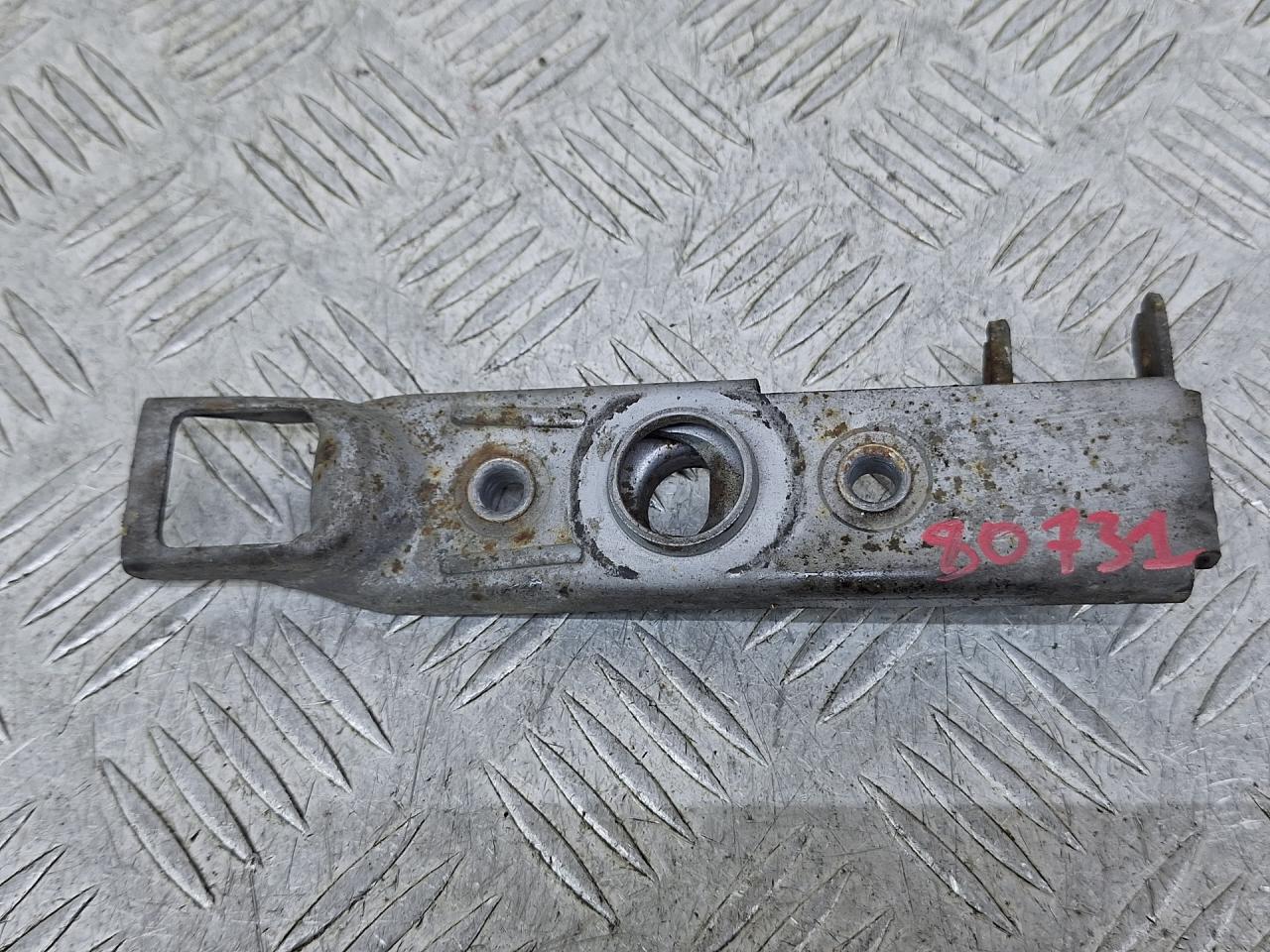 замок капота Mercedes-Benz Sprinter 2 поколение (W906) (2006 - 2014), 2.1 л., OM 651.955, дизель, МКПП, зеленый, задний привод, 9067500450 - фото №1