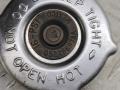 пробка расширительного бачка Chrysler Sebring 2 поколение 2001, 2.7 л., бензин, АКПП, черный, кабриолет, передний привод, 05278697AA - фото №4