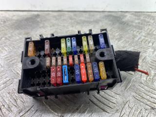 блок предохранителей Skoda Yeti 1 поколение 2013, 2.0 л., CFHF, дизель, 6МКПП, серый, универсал, полный привод, 13194006170