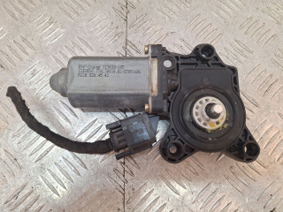 моторчик стеклоподъемника передний правый Mercedes-Benz C-Класс W203/S203/CL203 [рестайлинг] 2004, 0536004901, 119650105