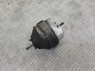 подушка крепления двигателя Audi A4 B5 1997, 1.6 л., AHL, бензин, МКПП, универсал, 8D0199379J