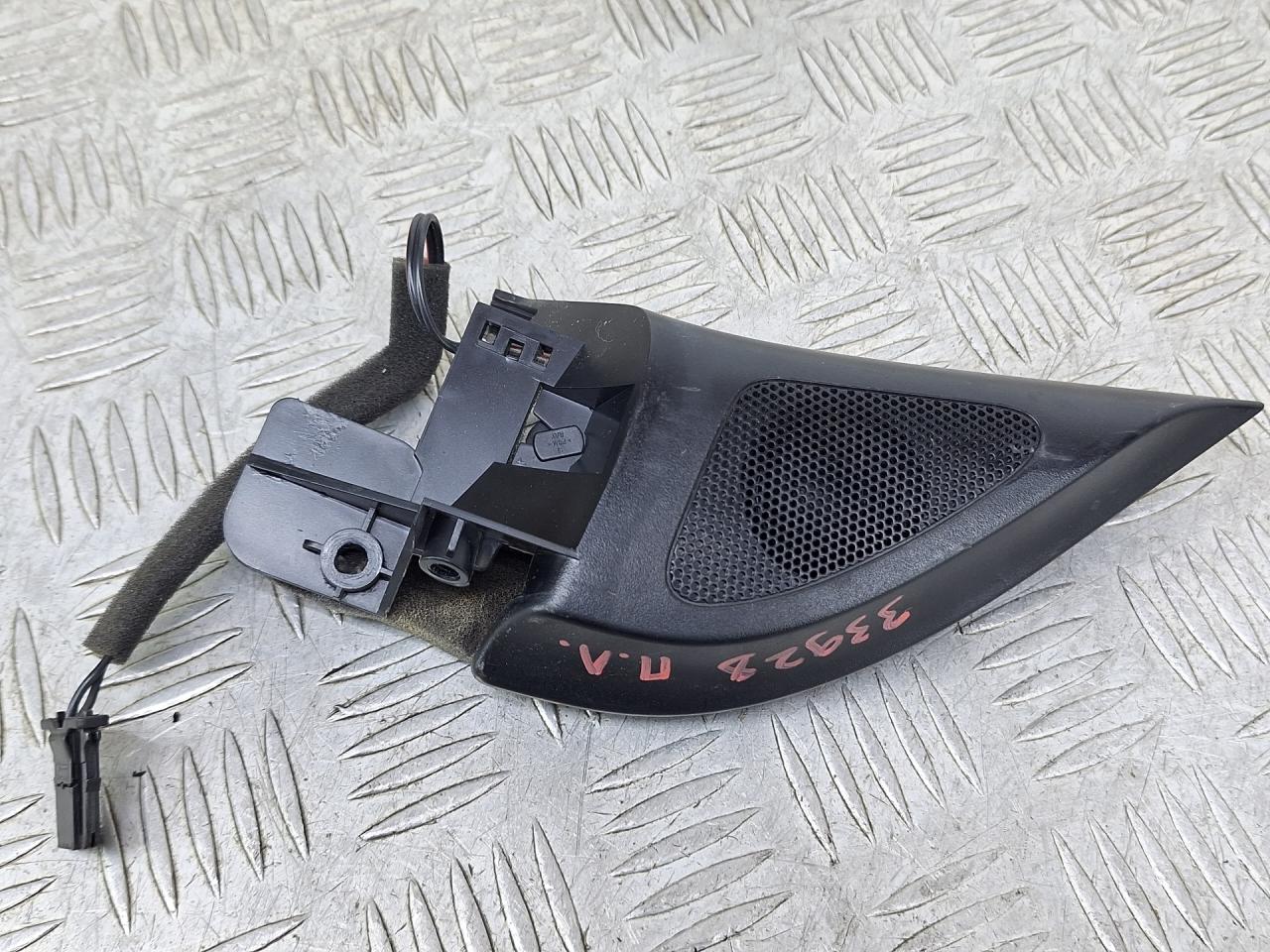 динамик высокочастотный (пищалка) Volkswagen Golf 5 поколение 2007, 1.4 л., CAXA, бензин, 6МКПП, серый, универсал, передний привод - фото №1