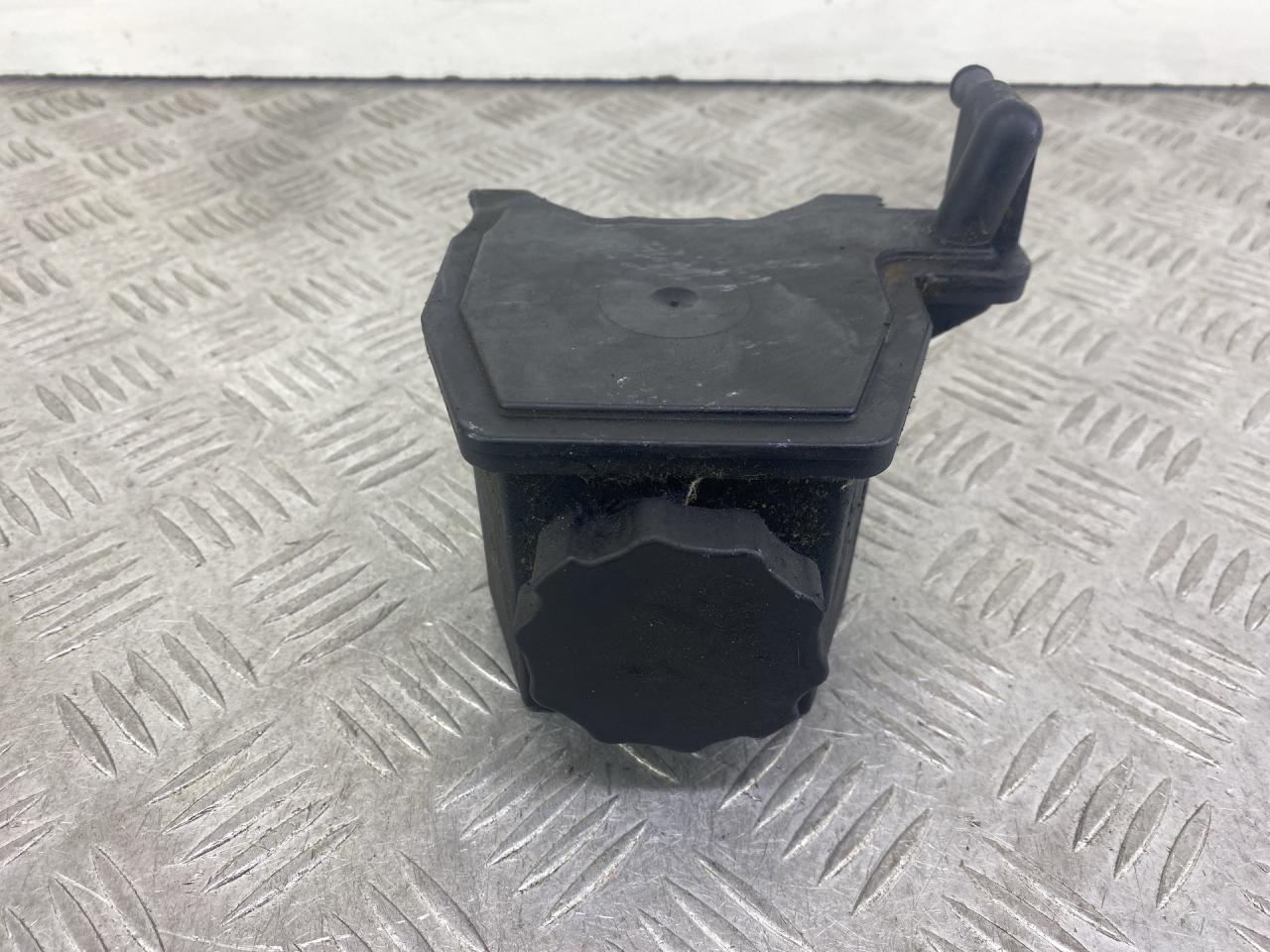 бачок гидроусилителя Mercedes-Benz SLK-Класс R170 2000, 2.0 л., M 111.958, бензин, АКПП, черный, кабриолет, задний привод, 2107445 - фото №1