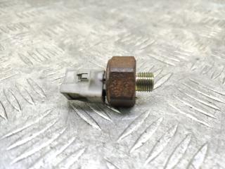 датчик давления масла Toyota RAV4 3 поколение (XA30) (2005 - 2008)