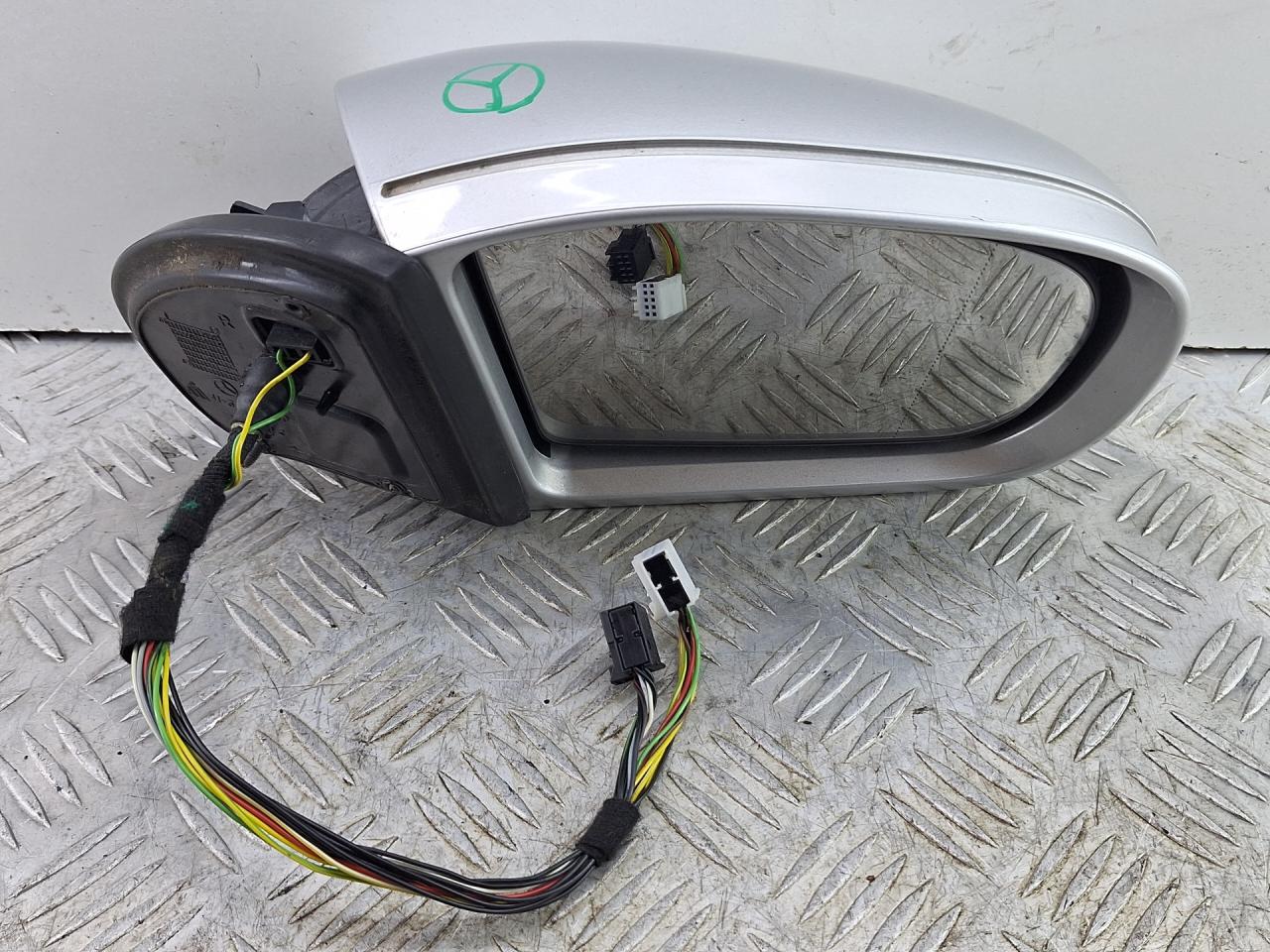 зеркало наружное правое Mercedes-Benz E-Класс W211/S211 2004, 3.2 л., M 112.954, бензин, АКПП, серебро, универсал, задний привод, 413133420 - фото №1