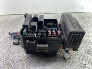 блок предохранителей Suzuki Baleno 1 поколение 1996, 1.3 л., G13BB, бензин, МКПП, красный, седан, передний привод