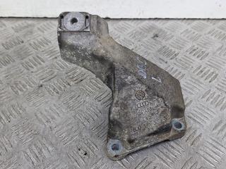 кронштейн двигателя Audi A6 4B/C5 [рестайлинг] (2001 - 2004), 2.4 л., BDV, бензин, МКПП, универсал, 8D0199307G