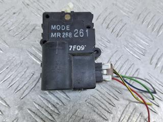 моторчик заслонки печки Volvo V40 1 поколение [рестайлинг] 2000, 1.8 л., бензин, MR268261