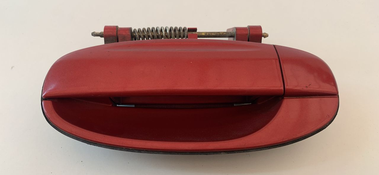 ручка наружная задняя левая Daewoo Kalos 1 поколение 2004, 1.4 л., F14D3, бензин, МКПП, красный, минивэн, передний привод, 96410236 - фото №1