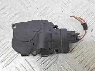 моторчик заслонки печки Mercedes-Benz C-Класс W204/S204 2007, 1.8 л., M 271.950, бензин, АКПП, серебро, седан, задний привод, 19052009, K9749005, 412650750