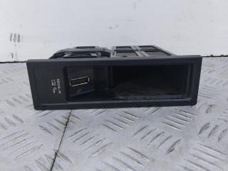 разъем AUX / USB Volkswagen Golf Plus 1 поколение [рестайлинг] 2011, 1.2 л., CBZB, бензин, МКПП, передний привод, 5N0035341F, 5N0035342E