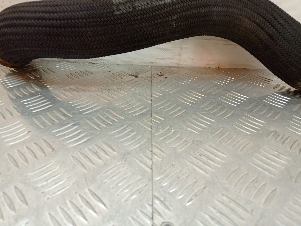 патрубок интеркулера Chevrolet Nubira 1 поколение 2007, 2.0 л., Z 20 DM, дизель, МКПП, универсал, передний привод - фото №1