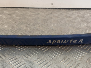 ресничка (ус) левой фары Mercedes-Benz Sprinter W901-904 (1995 - 2000)