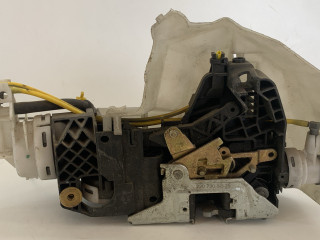 замок двери задней правой Mercedes-Benz S-Класс W220 [рестайлинг] W220 2003, 2207305835