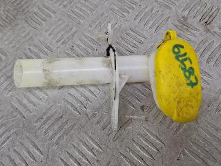 горловина бачка омывателя Renault Scenic 1 поколение [рестайлинг] 2002, 1.6 л., K4M 700, бензин, МКПП, серебро, минивэн, передний привод, 7700843903